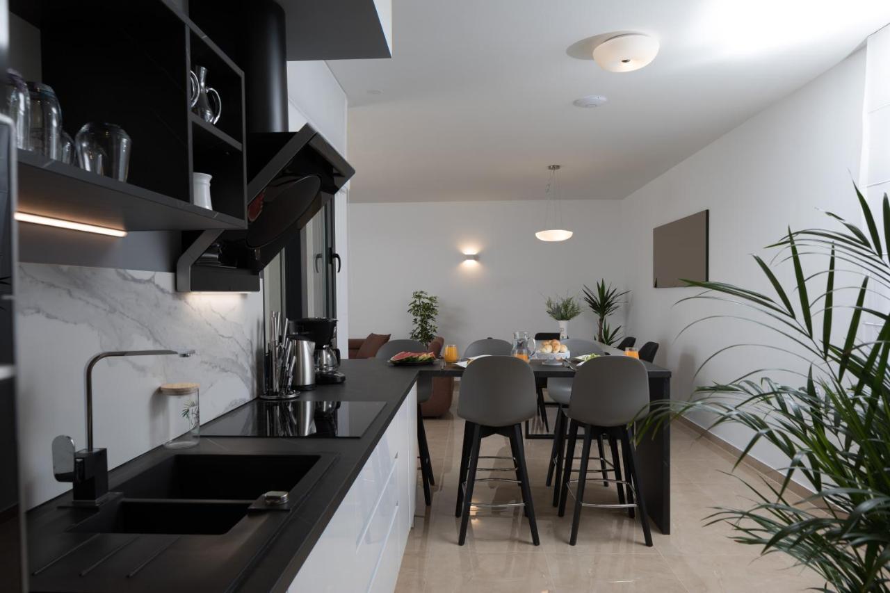 Villa Four Brothers - Penthouse Suite Podstrana Exterior foto